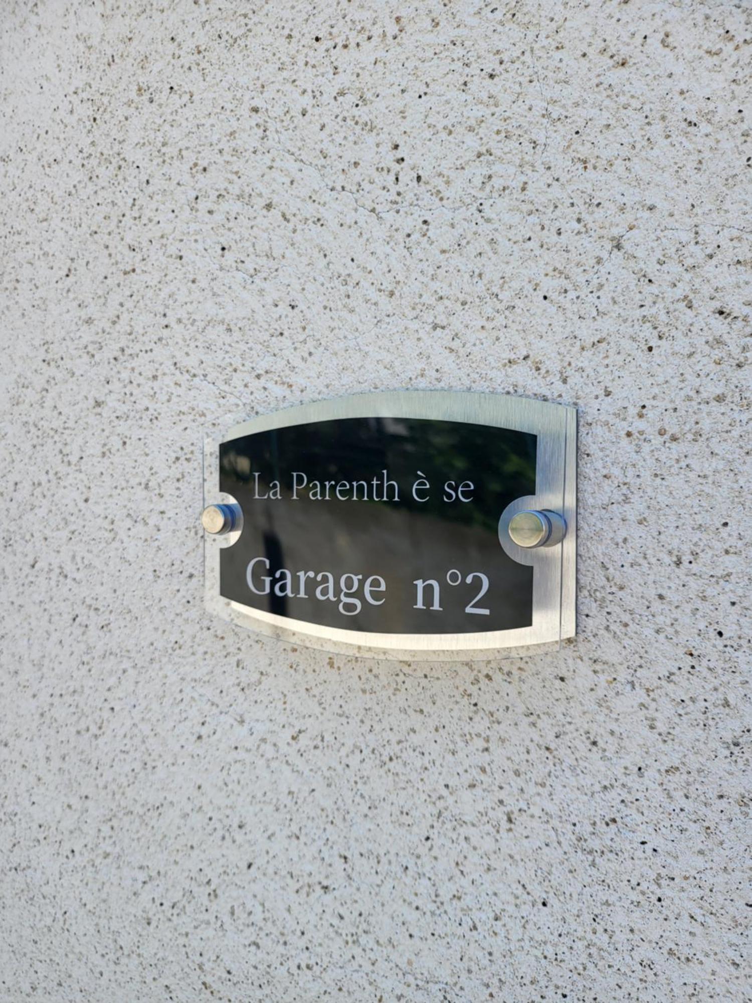 La Parenthese Auvergnate, F3 2 Clermont-ferrand, Parking Clermont-Ferrand