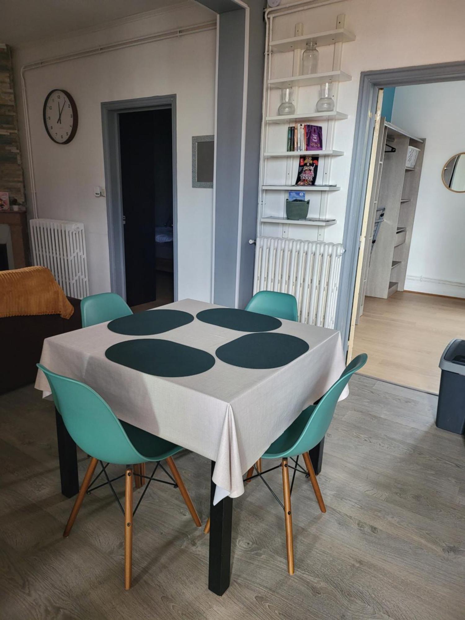 La Parenthese Auvergnate, F3 2 Clermont-ferrand, Parking